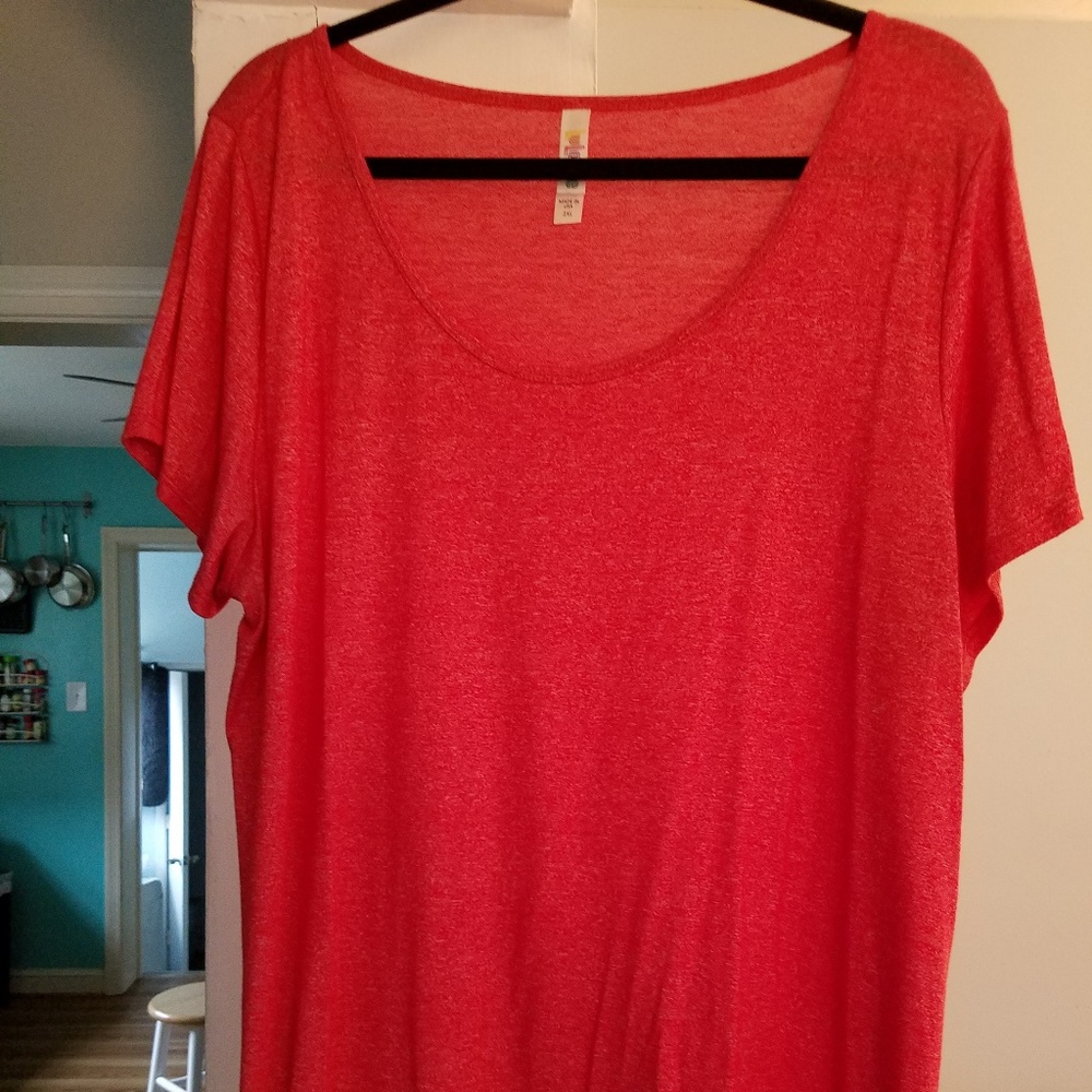 Lularoe Classic Tee Heathered Red 2X